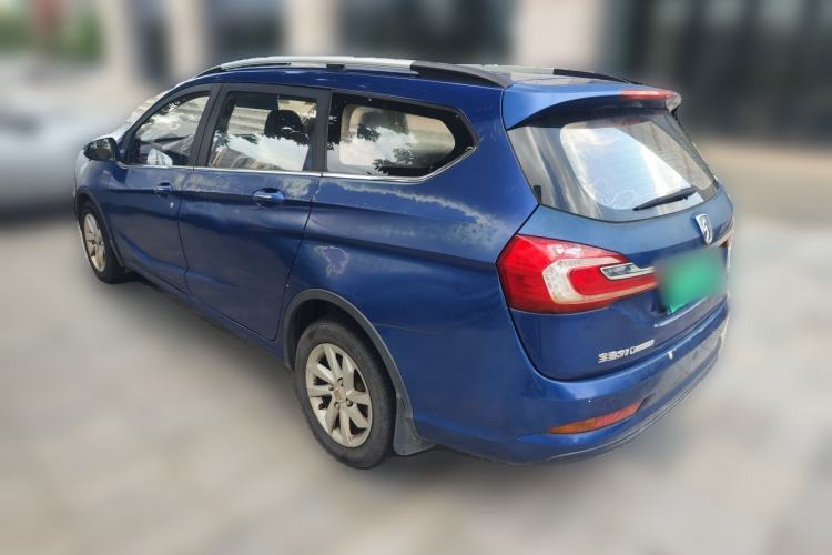 Used Baojun 310W 2017 1.5L Manual Fashion Model China V Rear Left 45 Deg