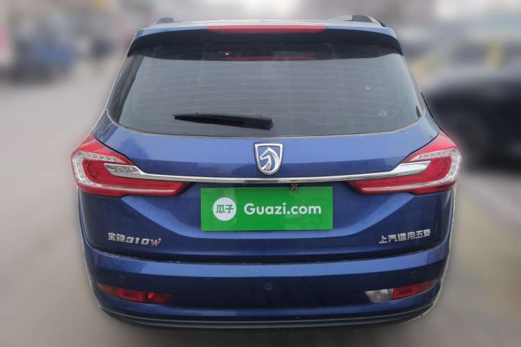 Used Baojun 310W 2017 1.5L Manual Fashion Model China V Rear