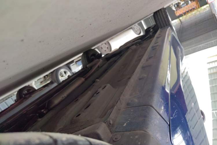 Used Baojun 310W 2017 1.2L Manual Value Edition China V Right Side Sill