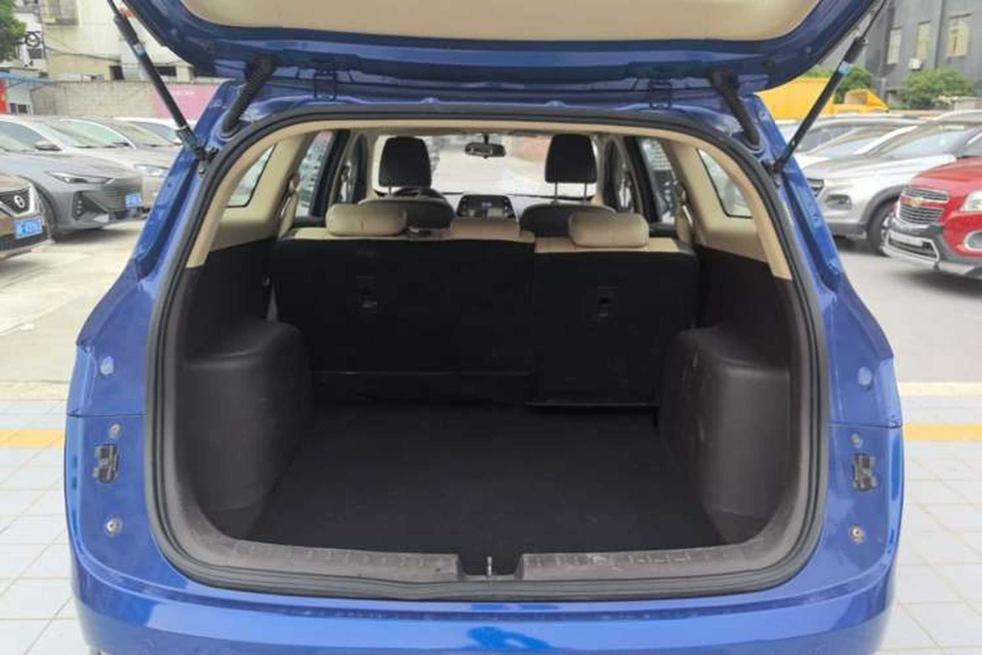Used Baojun 310W 2017 1.5L Manual Luxury Edition China V Trunk