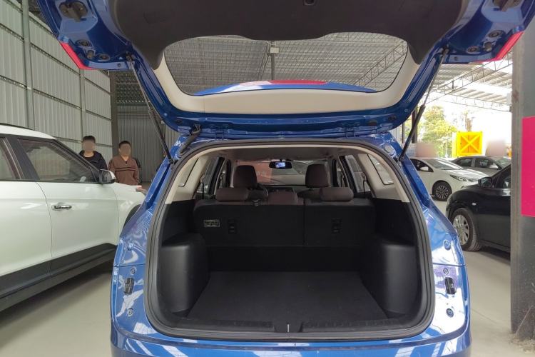 Used Baojun 310W 2017 1.2L Manual Value Edition China V Trunk