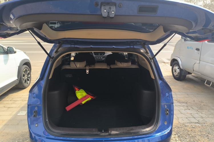Used Baojun 310W 2017 1.5L Manual Comfort Version China V Trunk