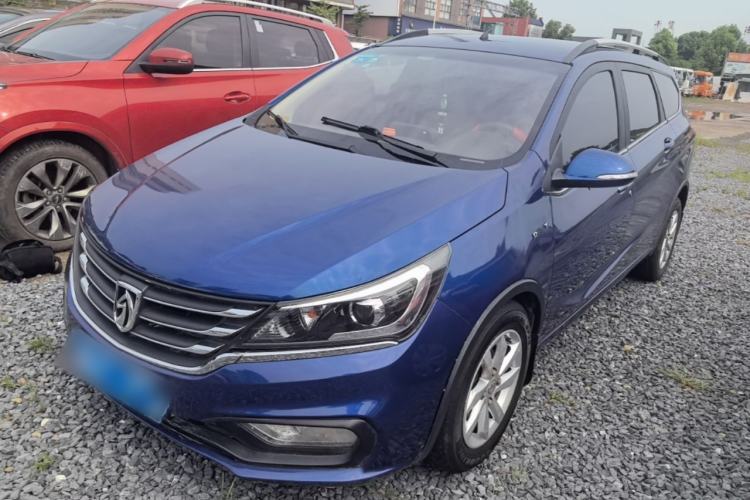 Baojun 310W 2017 1.5L Manual Fashion Model China V d’occasion Guazi used car, China used car export, Used car for sale, Used cars, Cheapest cars for sale