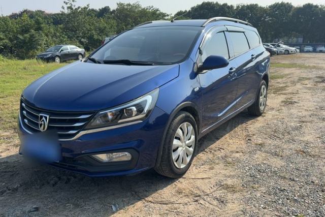 Used Baojun 310W 2017 1.5L Manual Comfort Version China V