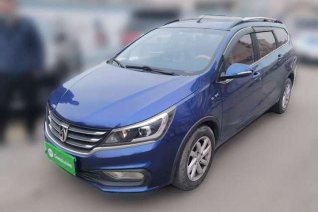 Used Baojun 310W 2017 1.5L Manual Fashion Model China V