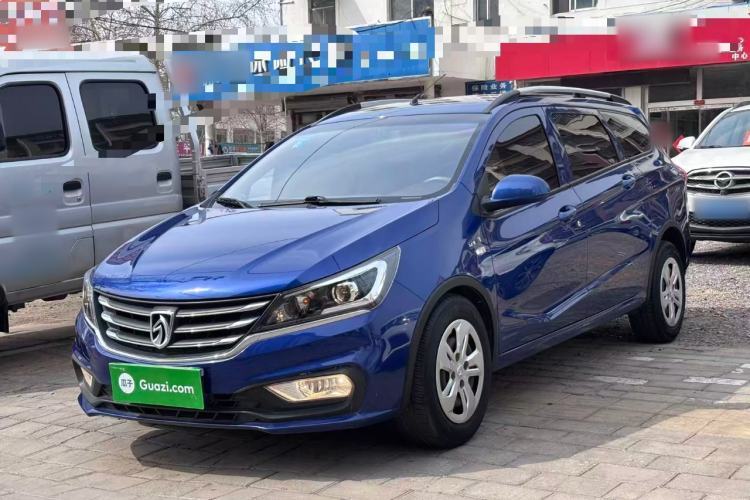 Used Baojun 310W 2017 1.5L Manual Comfort Version China V Guazi used car, China used car export, Used car for sale, Used cars, Cheapest cars for sale