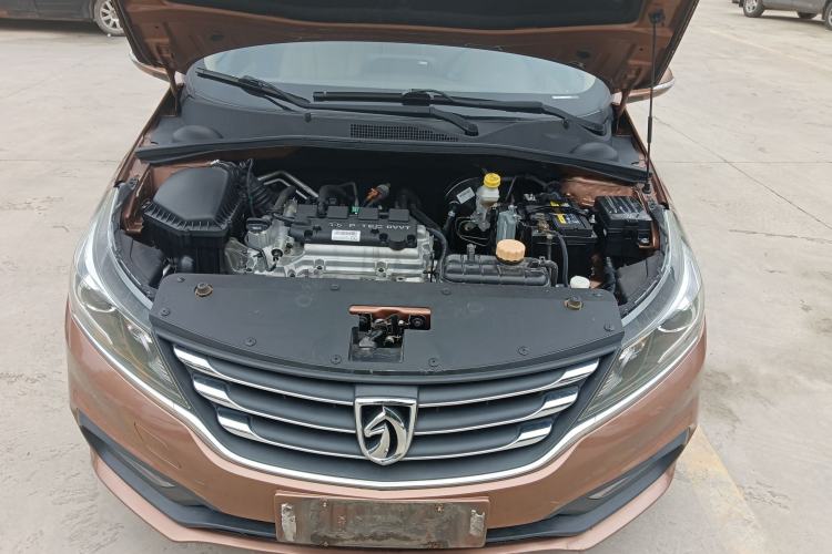 Used Baojun 310W 2017 1.5L Manual Fashion Model China V Engine Bay