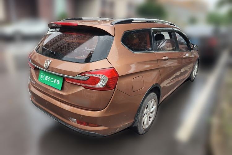 Used Baojun 310W 2017 1.5L Manual Fashion Model China V Rear Right 45 Deg