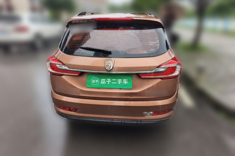 Used Baojun 310W 2017 1.5L Manual Fashion Model China V Rear