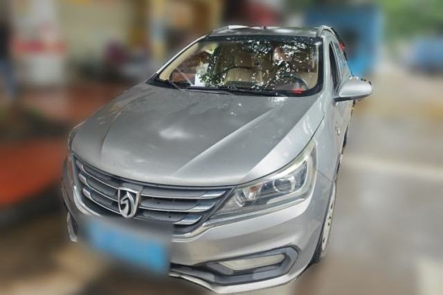 Used Baojun 310W 2017 1.5L Manual Comfort Version China VI Emission Standard