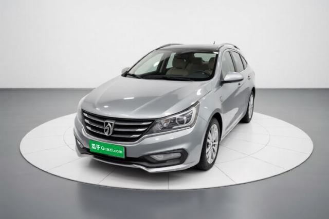 Ojetý Baojun 310W 2017 1.5L Manual Comfort Version China VI Emission Standard