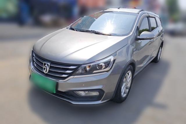 Baojun 310W 2017 1.5L Manual Fashion Model China V usado