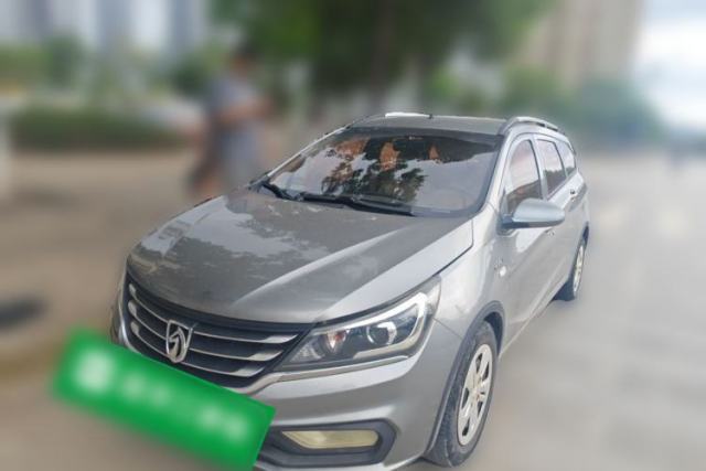 Used Baojun 310W 2017 1.5L Manual Comfort Version China V
