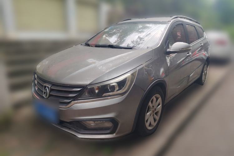 Used Baojun 310W 2017 1.5L Manual Fashion Model China V Guazi used car, China used car export, Used car for sale, Used  cars, Cheapest cars for sale