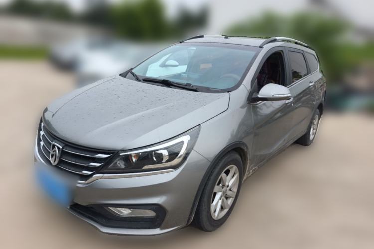 Used Baojun 310W 2017 1.5L Manual Fashion Model China V Guazi used car, China used car export, Used car for sale, Used  cars, Cheapest cars for sale