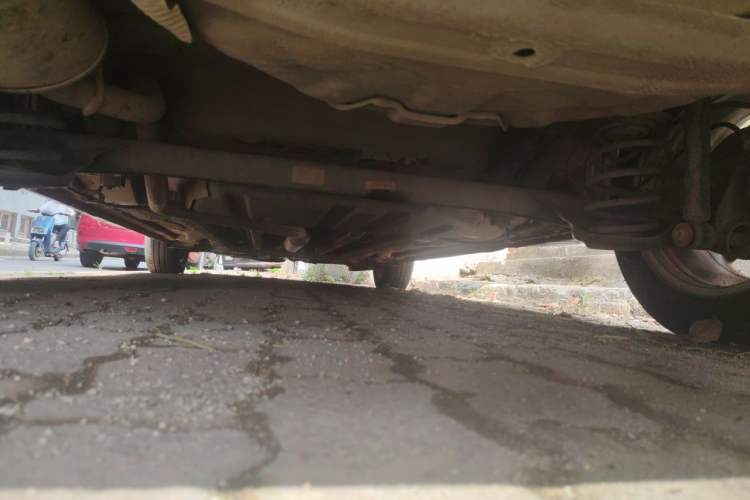 Used Baojun 310W 2017 1.5L Manual Fashion Model China V Chassis Rear