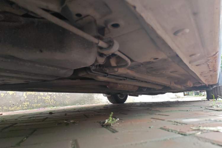 Used Baojun 310W 2017 1.5L Manual Fashion Model China V Chassis Rear Right