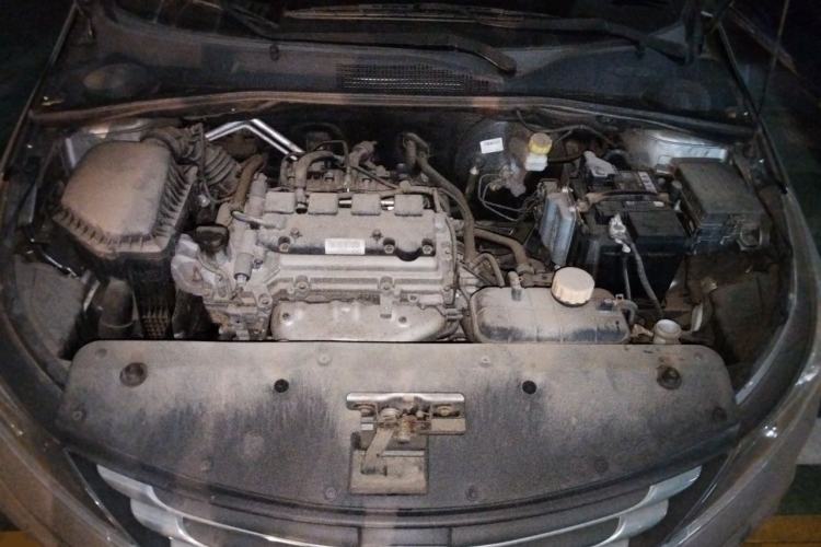 Used Baojun 310W 2017 1.5L Manual Fashion Edition China VI Engine Bay