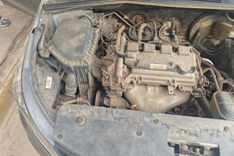 Used Baojun 310W 2017 1.5L Manual Comfort Version China V Engine Bay Right