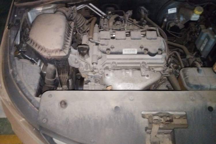 Used Baojun 310W 2017 1.5L Manual Fashion Edition China VI Engine Bay Right