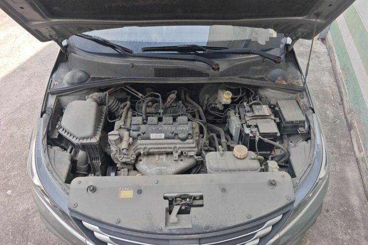 Used Baojun 310W 2017 1.5L Manual Comfort Version China V Engine Bay
