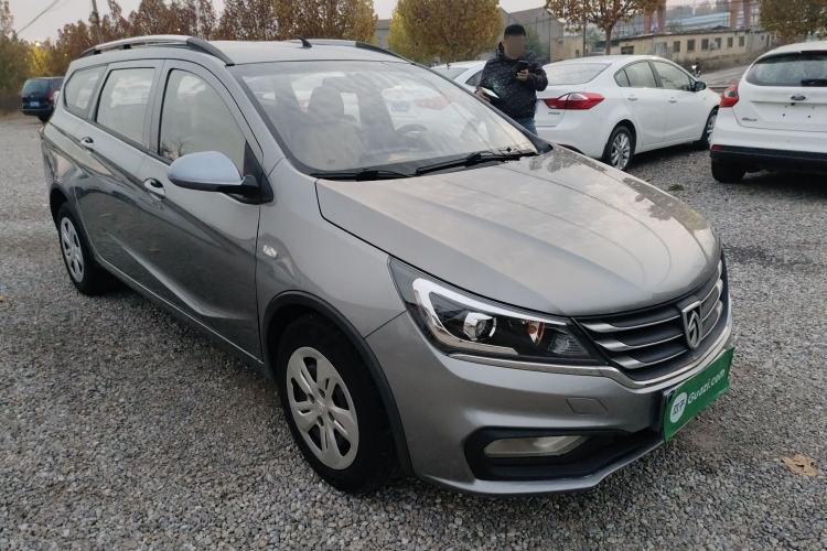 Used Baojun 310W 2017 1.5L Manual Comfort Version China V Exterior 2