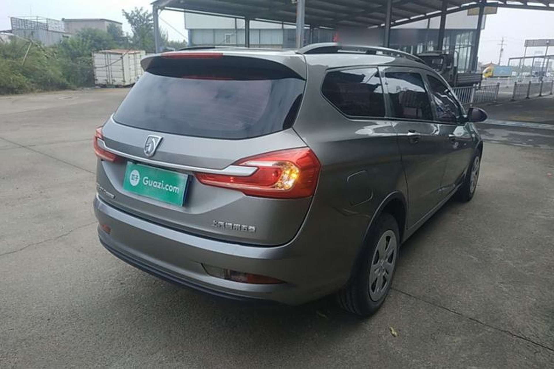 Used Baojun 310W 2017 1.5L Manual Comfort Version China V Exterior 5