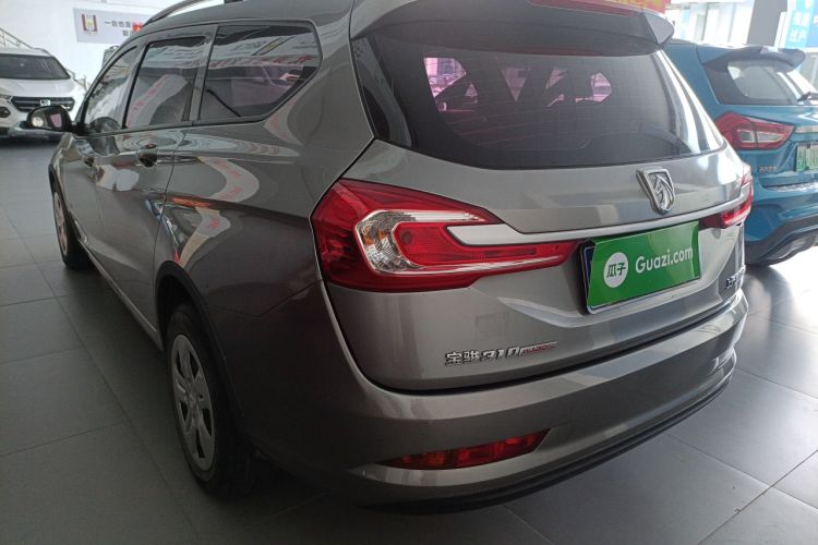 Used Baojun 310W 2017 1.5L Manual Comfort Version China V Exterior 5