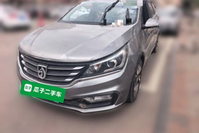 Used Baojun 310W 2017 1.5L Manual Luxury Edition China V