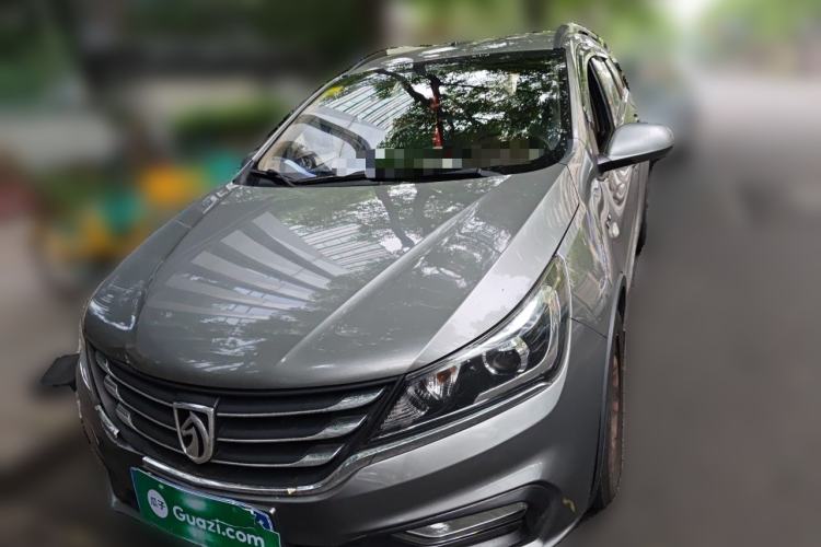 Used Baojun 310W 2017 1.5L Manual Comfort Version China V Front