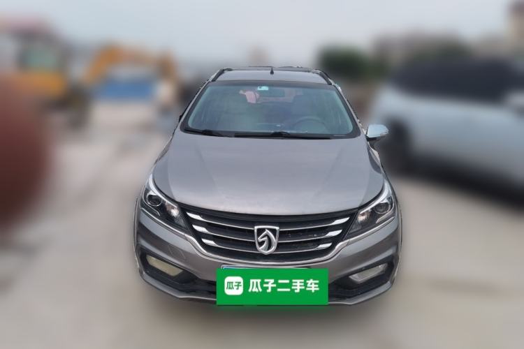 Used Baojun 310W 2017 1.5L Manual Fashion Model China V Front
