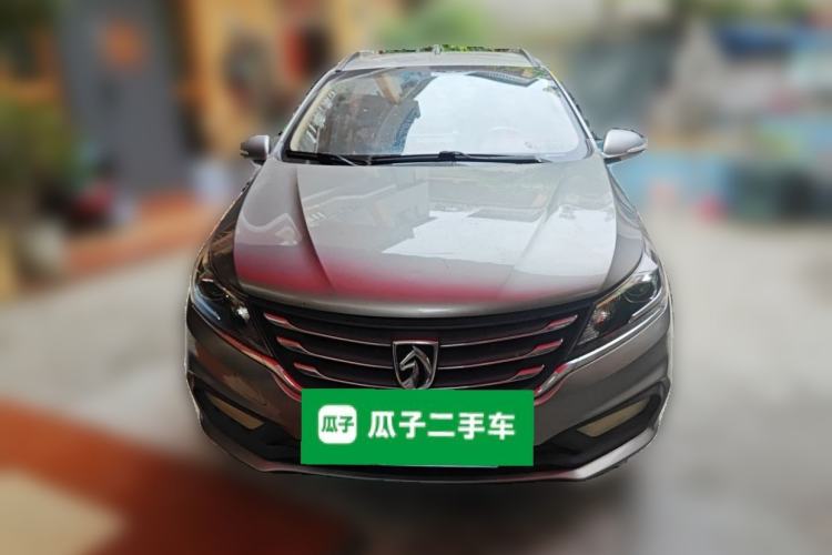 Used Baojun 310W 2017 1.5L Manual Fashion Model China V Front