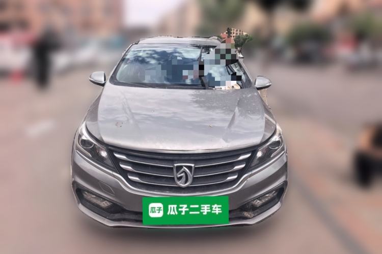 Used Baojun 310W 2017 1.5L Manual Luxury Edition China V Front