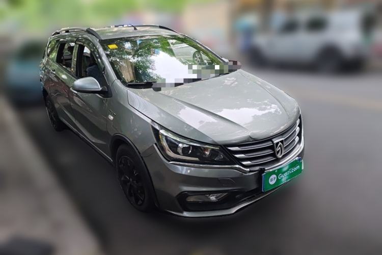 Used Baojun 310W 2017 1.5L Manual Comfort Version China V Front Right 45 Deg