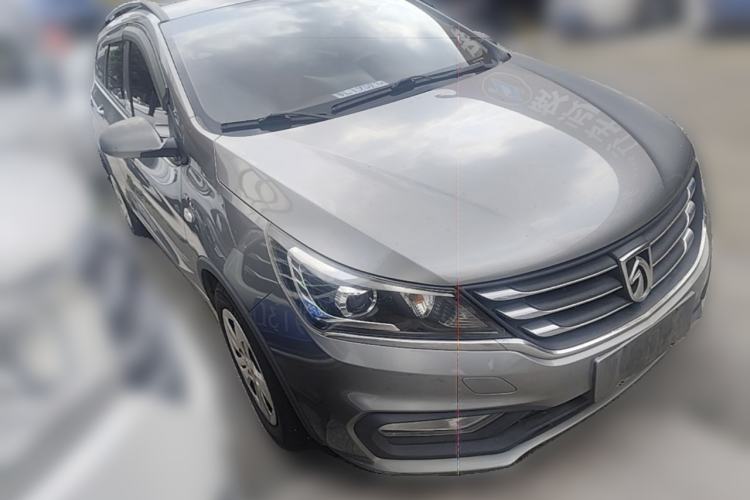 Used Baojun 310W 2017 1.5L Manual Comfort Version China V Front Right 45 Deg