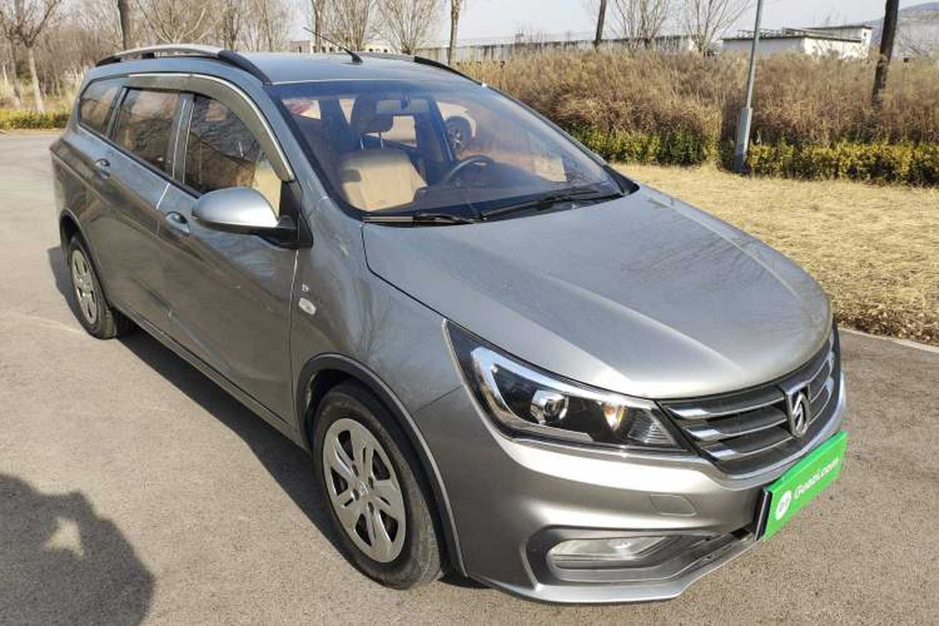Used Baojun 310W 2017 1.5L Manual Comfort Version China V Front Right 45 Deg