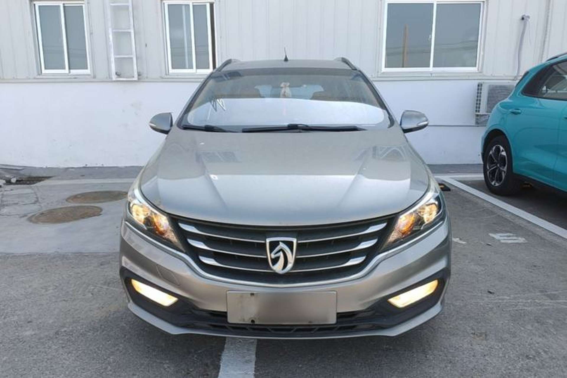 Used Baojun 310W 2017 1.5L Manual Fashion Model China V Front