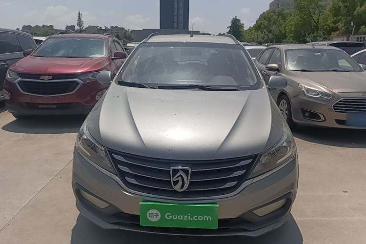 Used Baojun 310W 2017 1.5L Manual Comfort Version China V Front