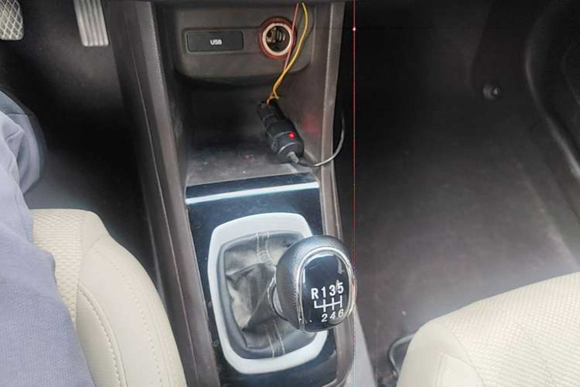 Used Baojun 310W 2017 1.5L Manual Comfort Version China V Gear Lever