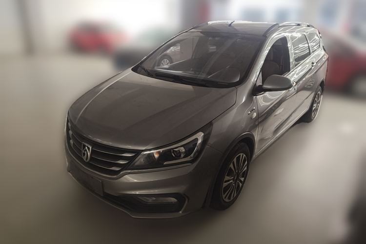 Used Baojun 310W 2017 1.5L Manual Comfort Version China V Guazi used car, China used car export, Used car for sale, Used  cars, Cheapest cars for sale