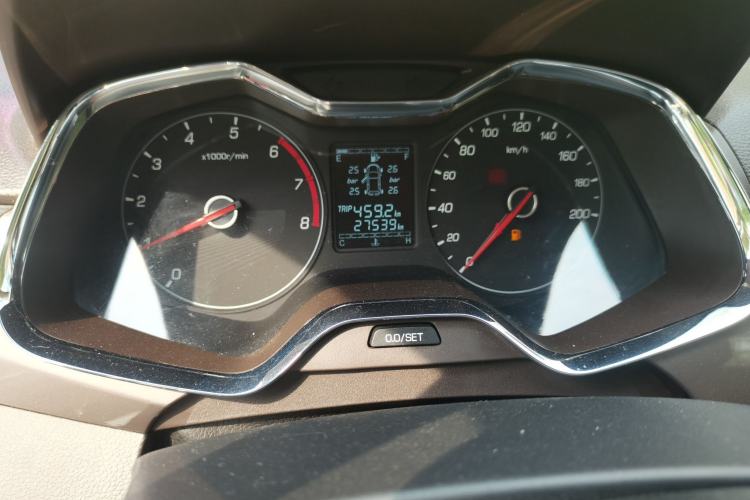 Used Baojun 310W 2017 1.5L Manual Fashion Model China V Instrument Cluster