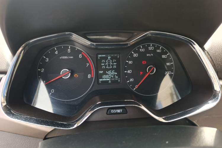 Used Baojun 310W 2017 1.5L Manual Fashion Model China V Instrument Cluster