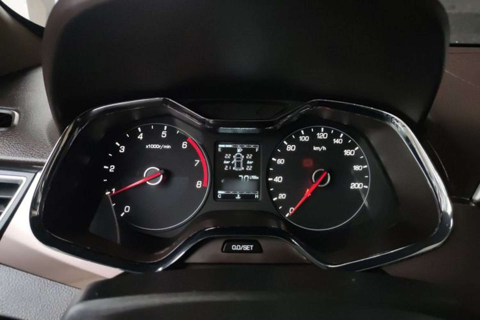 Used Baojun 310W 2017 1.5L Manual Fashion Model China V Instrument Cluster