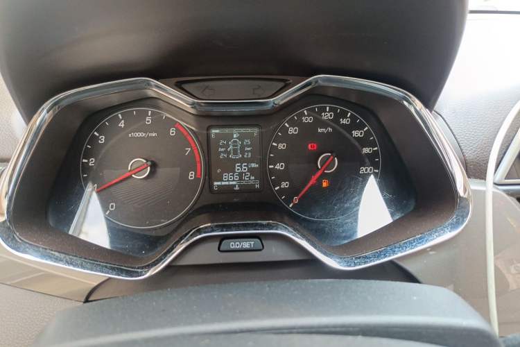 Used Baojun 310W 2017 1.5L Manual Fashion Edition China VI Instrument Cluster