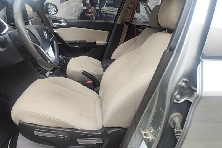 Used Baojun 310W 2017 1.5L Manual Comfort Version China V Left Front Seat