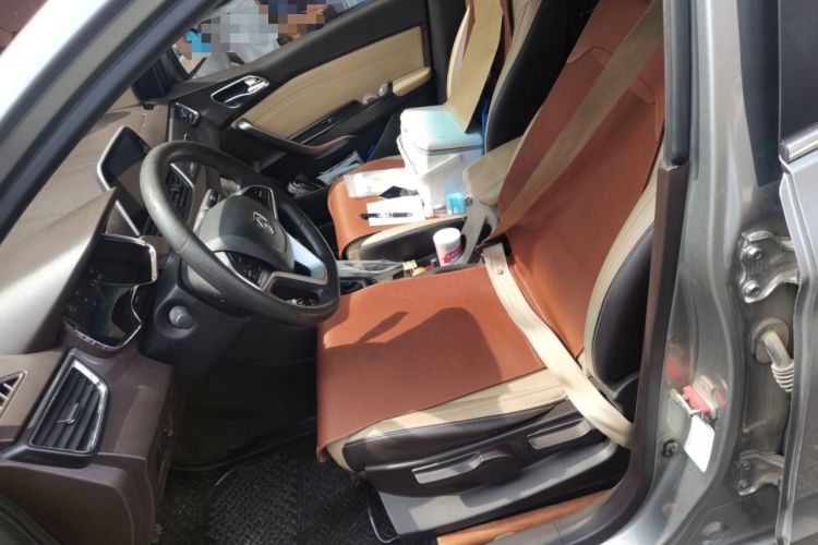 Used Baojun 310W 2017 1.5L Manual Fashion Model China V Left Front Seat