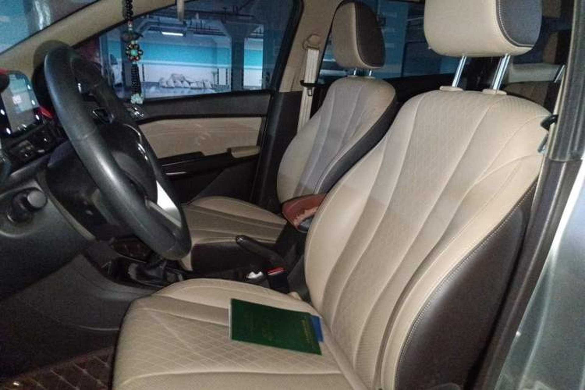Used Baojun 310W 2017 1.5L Manual Fashion Model China V Left Front Seat