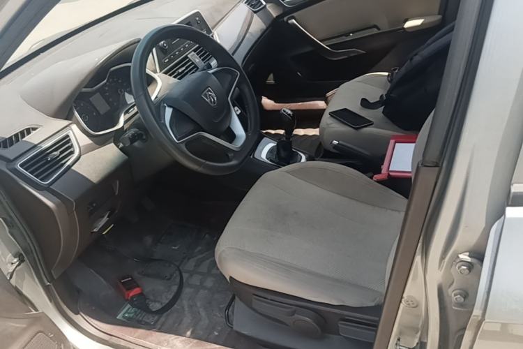 Used Baojun 310W 2017 1.5L Manual Comfort Version China V Left Front Seat