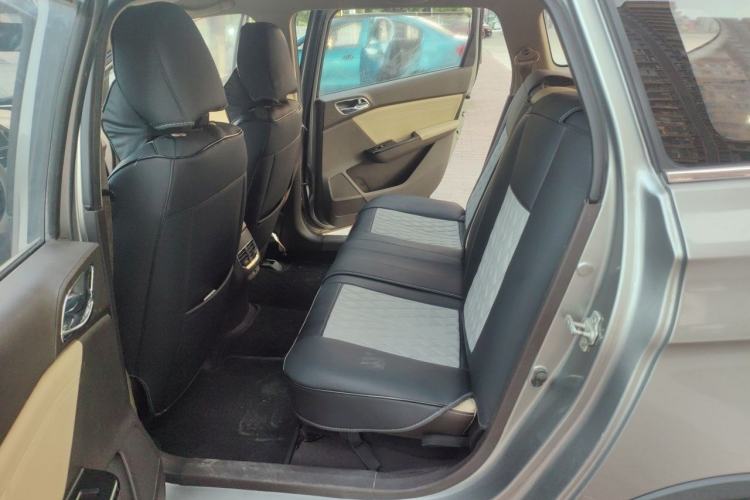 Used Baojun 310W 2017 1.5L Manual Fashion Model China V Left Rear Seat