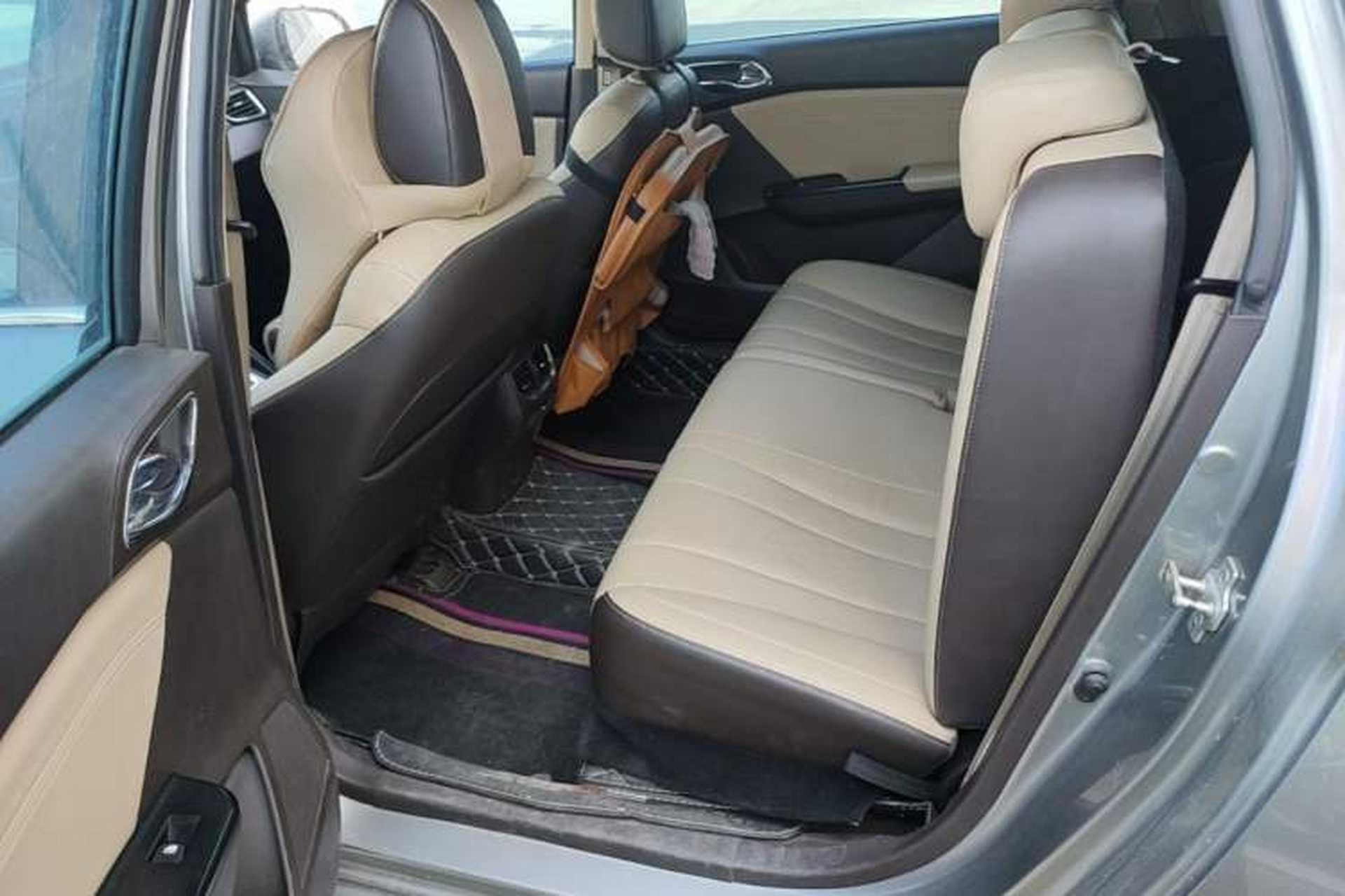Used Baojun 310W 2017 1.5L Manual Fashion Model China V Left Rear Seat